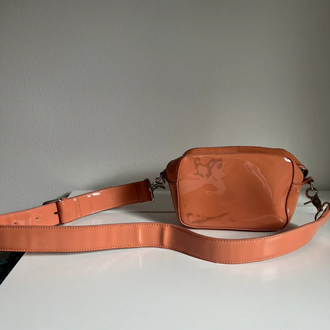 Crossbody-taske