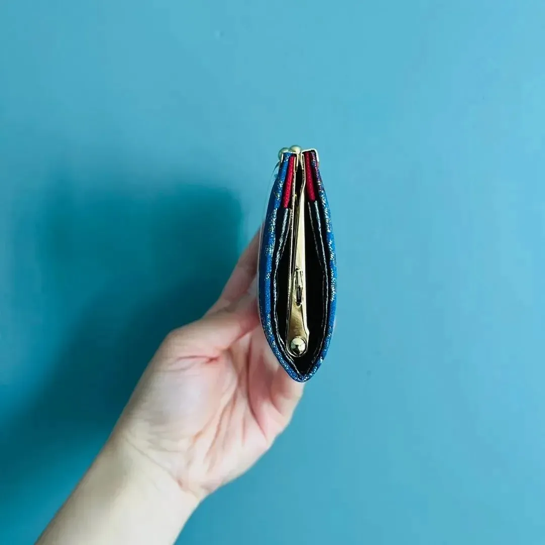 Coin pouch