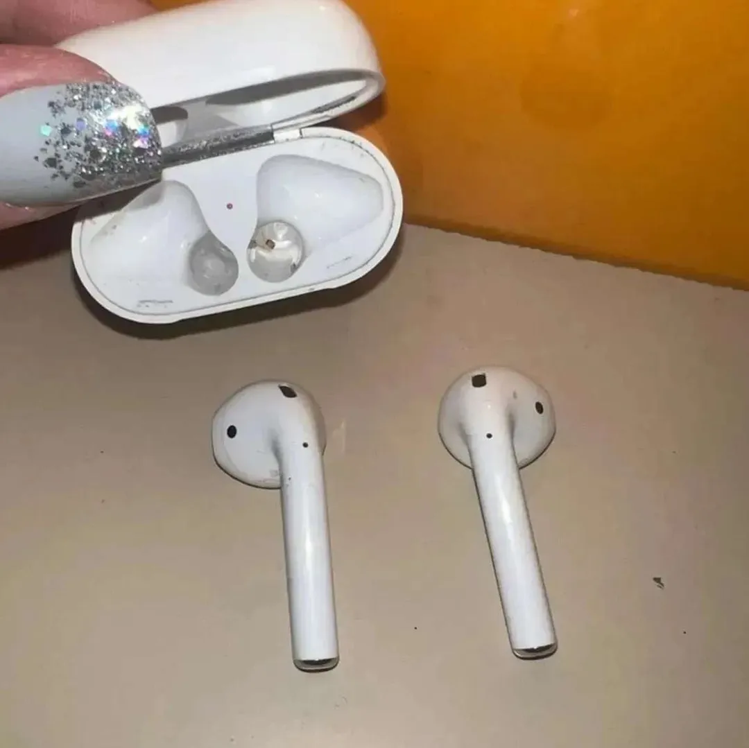 Airpods