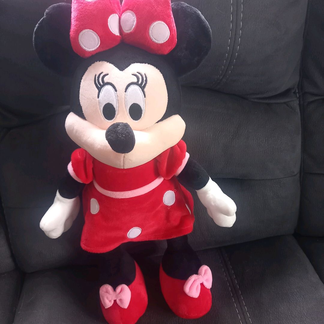 Minnie Rød