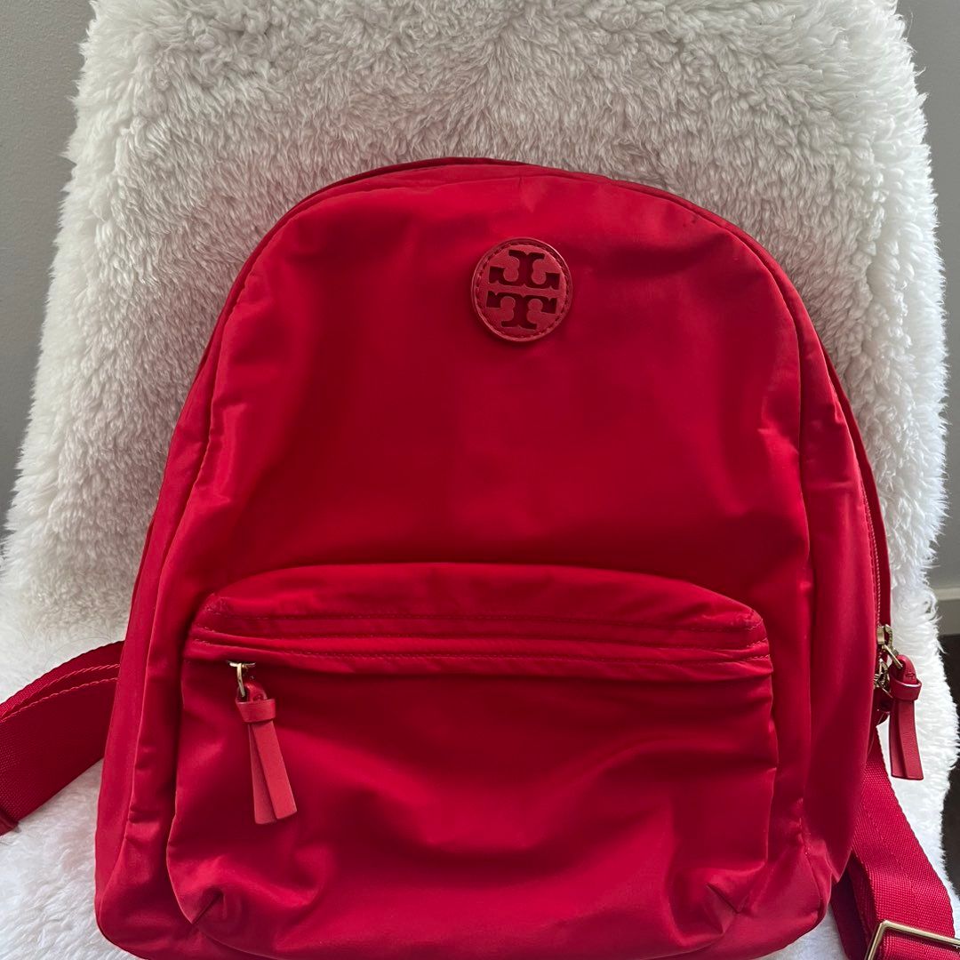 Tory burch bagpack