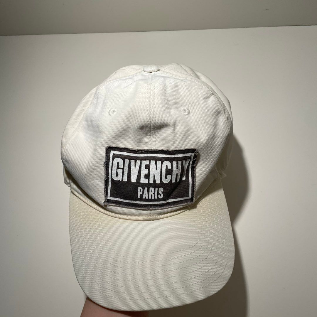 Givenchy kasket