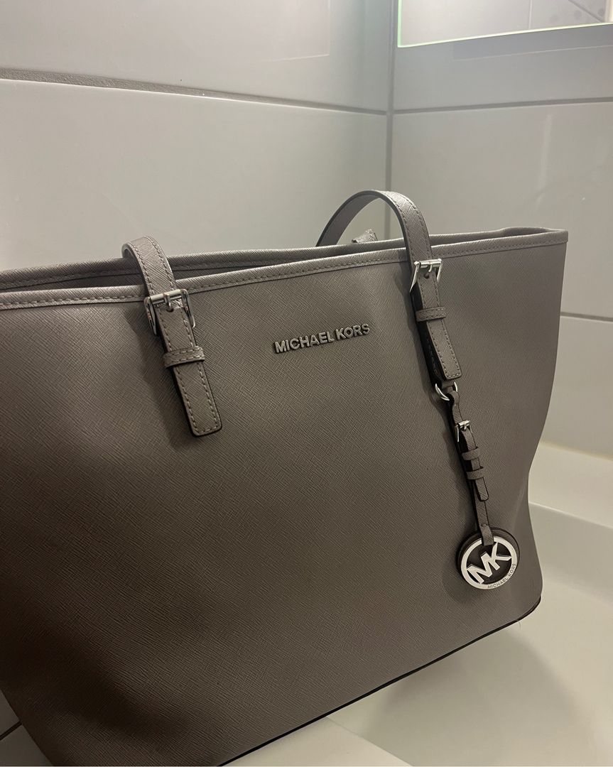 Michael Kors Veske