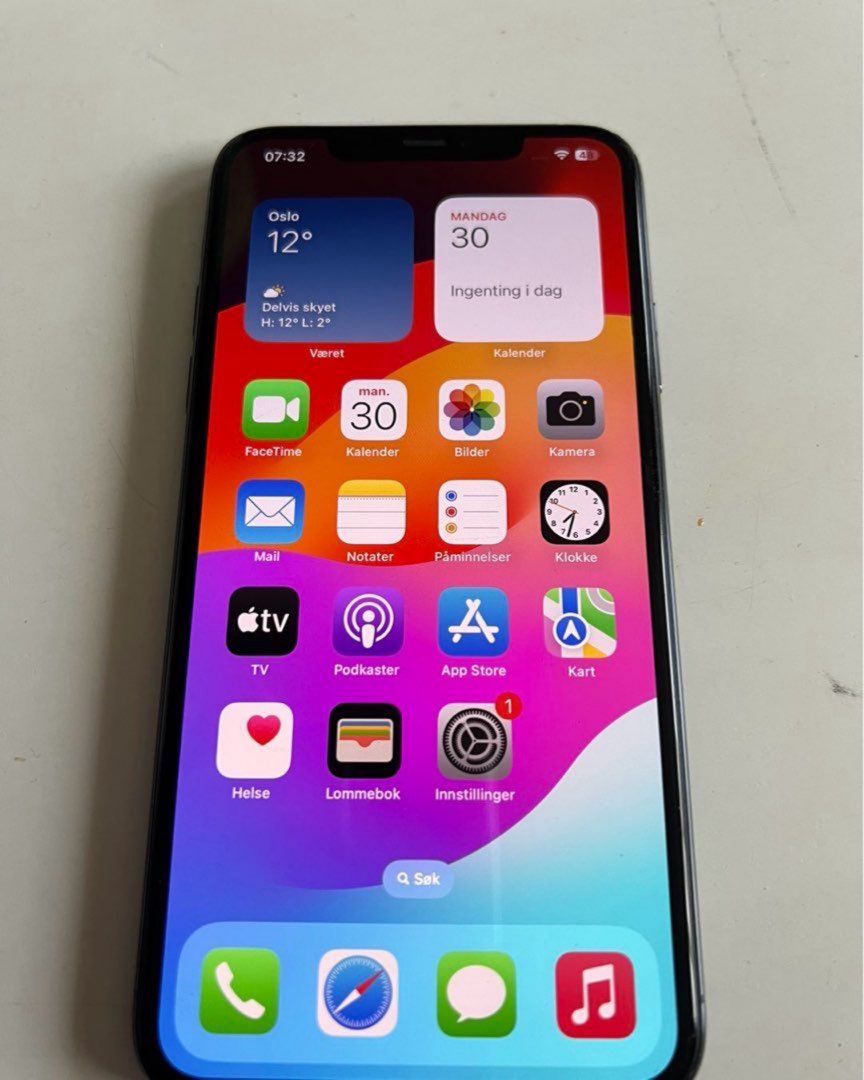 IPHONE 11 pro max