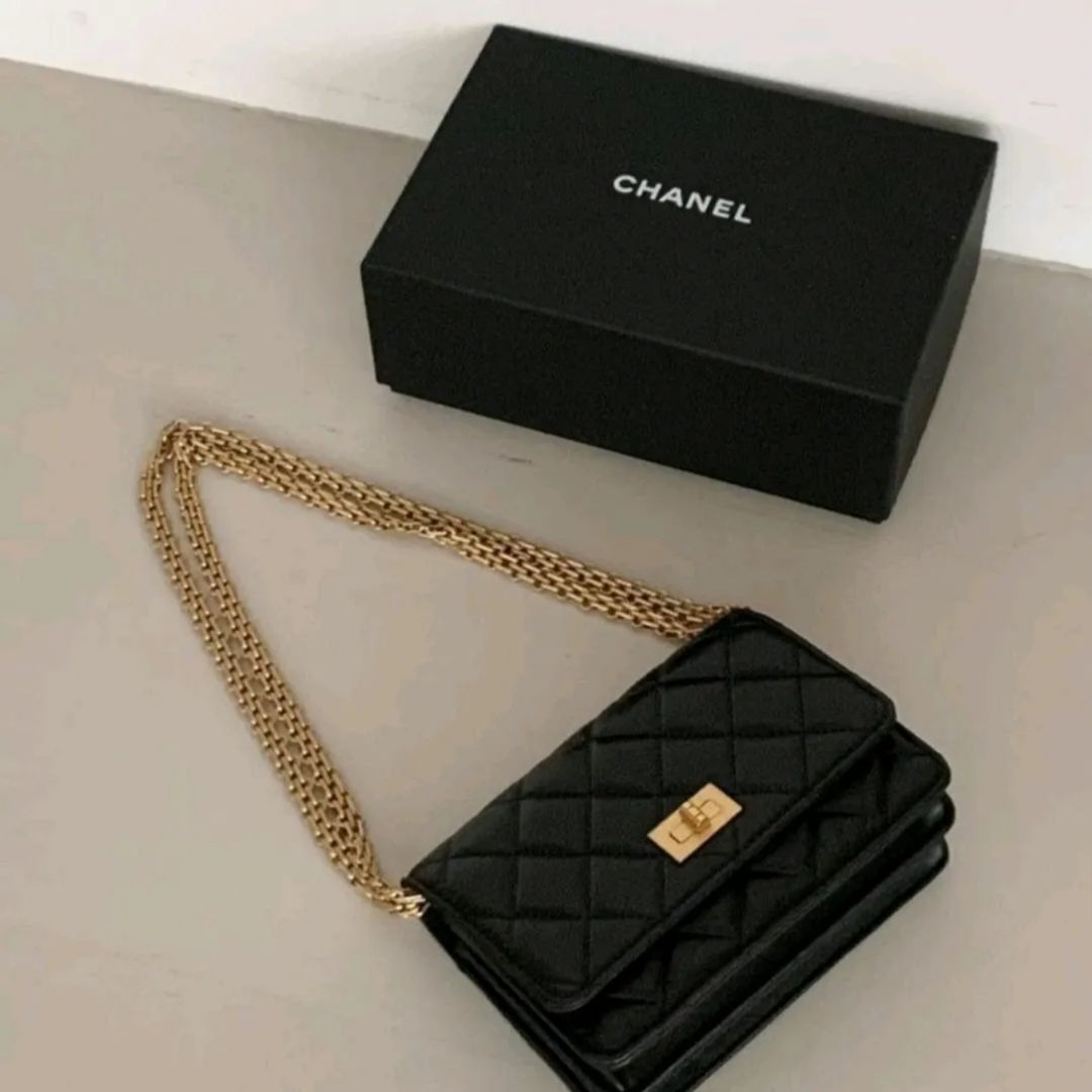 Chanel Woc