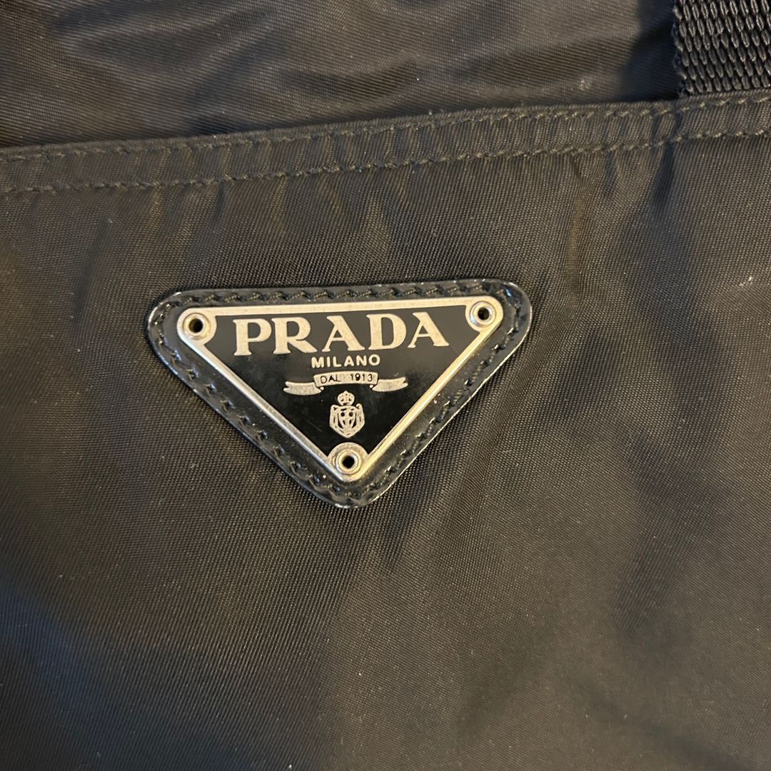 Prada håndtaske