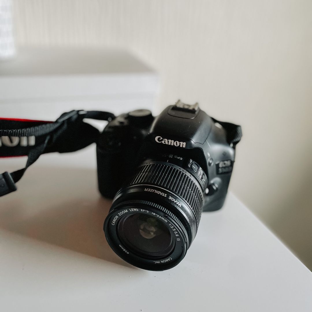 CANON EOS 550D