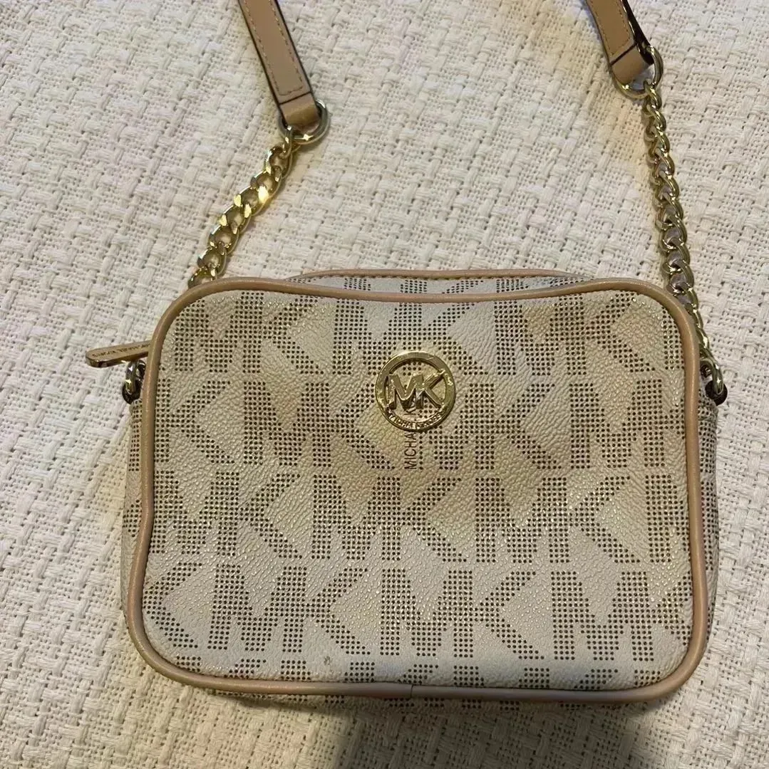 Michael kors laukku