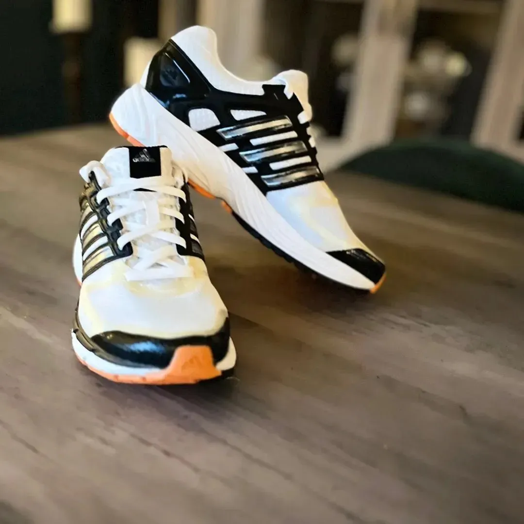 Adidas  glide 6