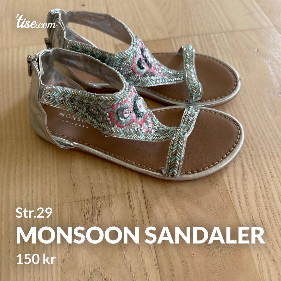 Monsoon sandaler