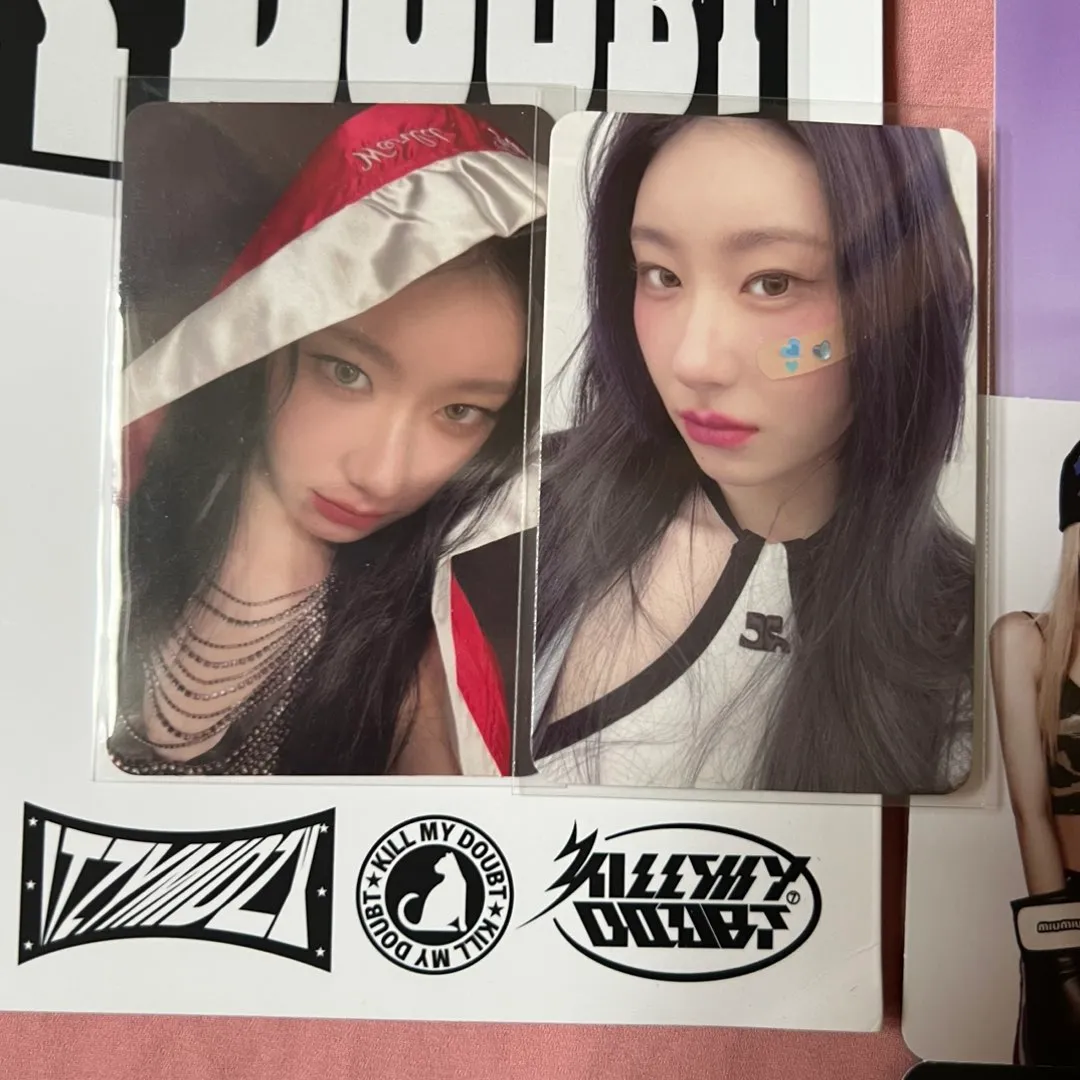 Itzy album kpop