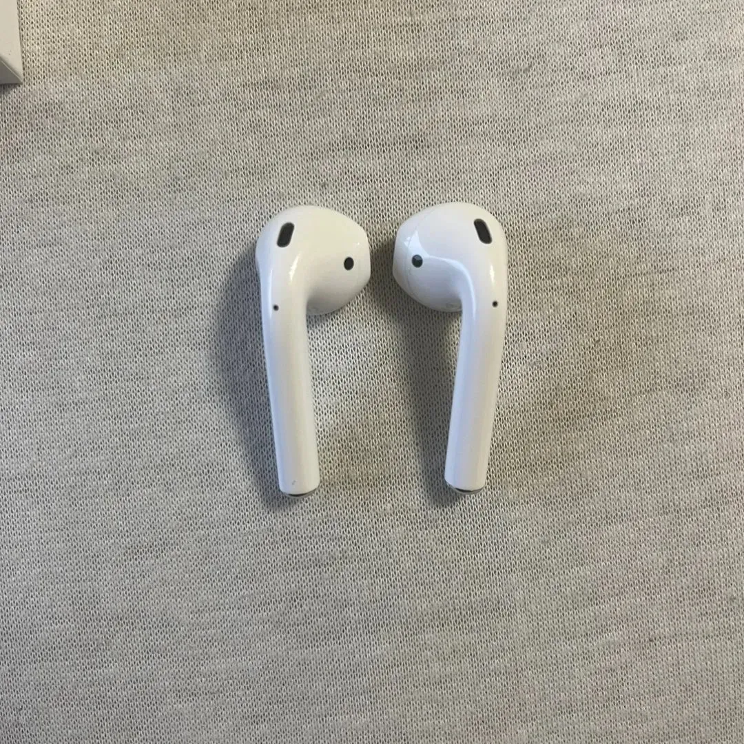 Airpods