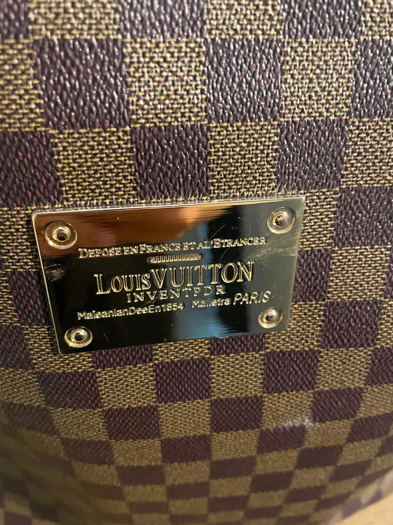 LOUIS VUITTON