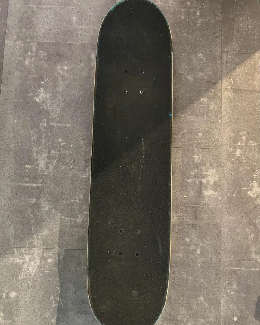 skateboard