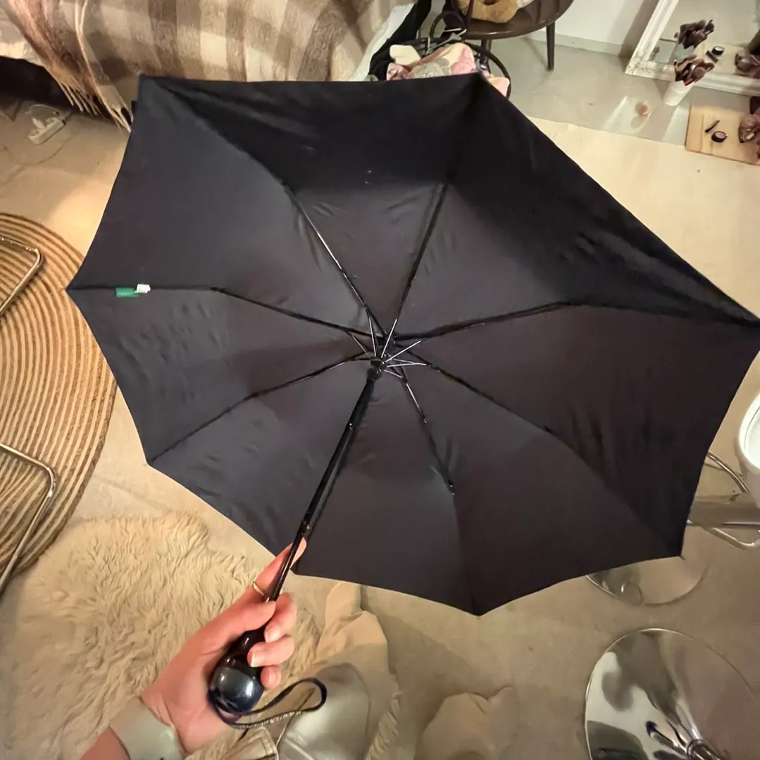 Benetton sateenvarjo