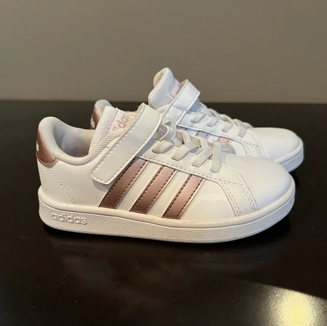 Adidas sko