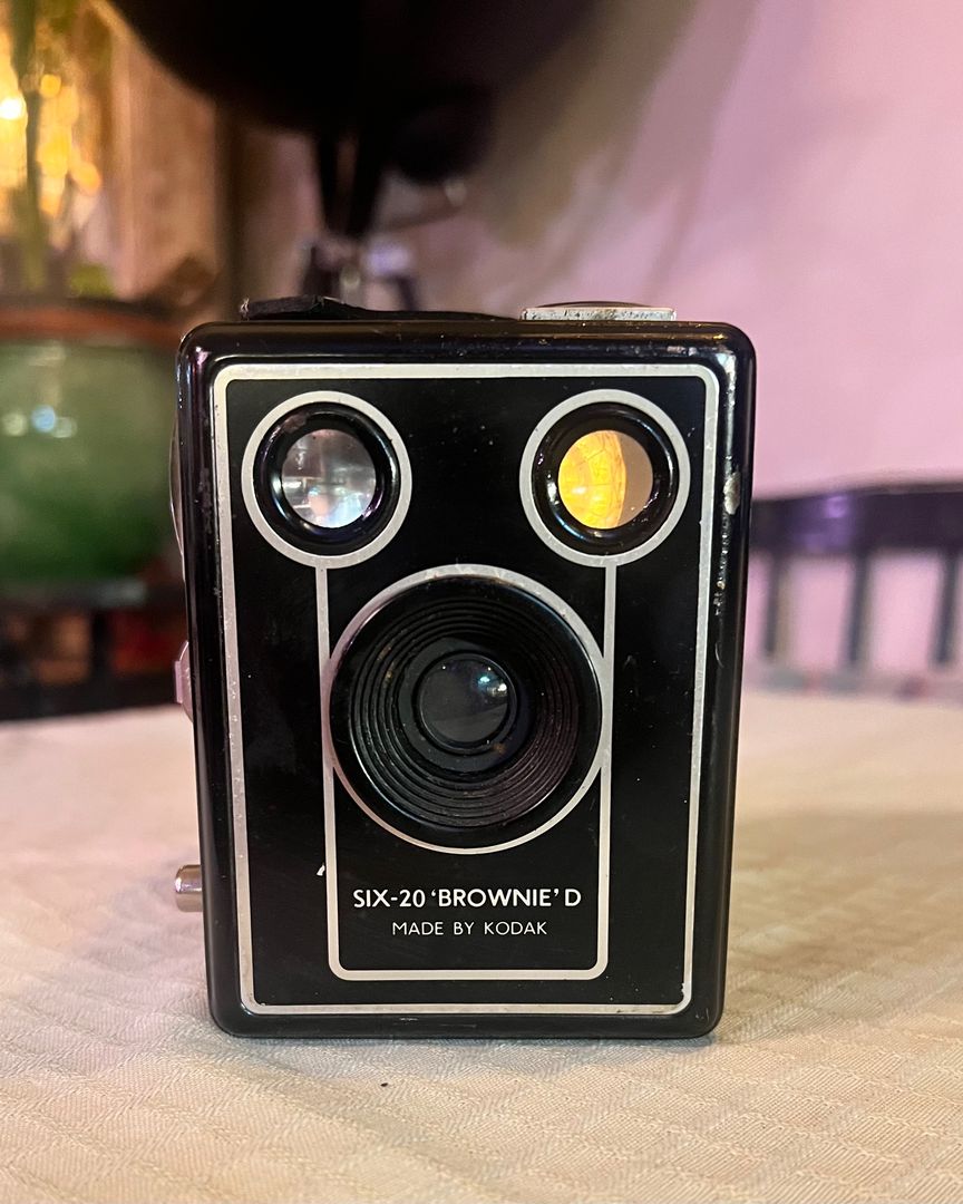 Kodak SIX-20 Brownie