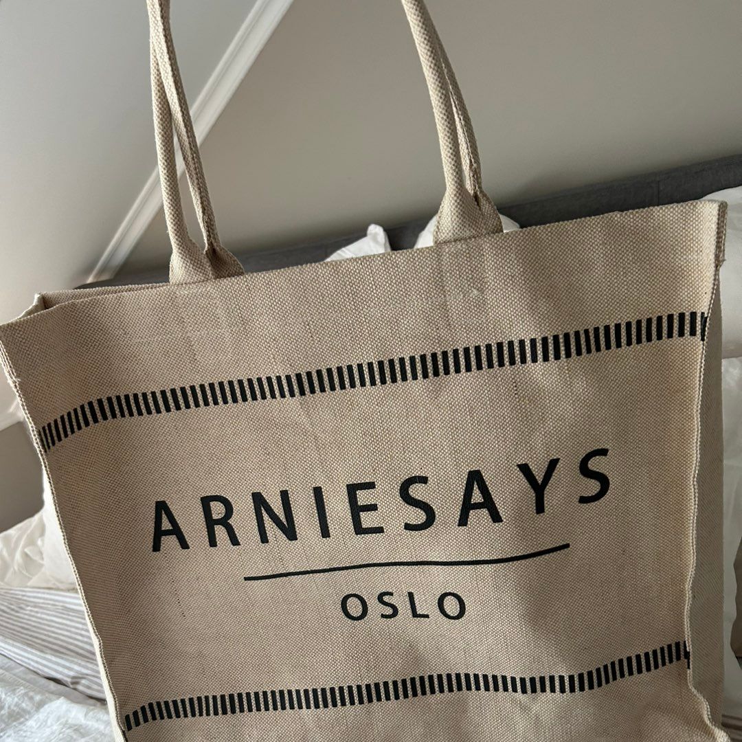 ARNIESAYS OSLO