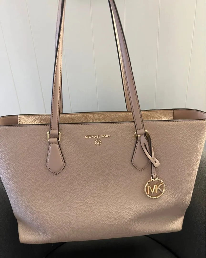 Michael kors veske