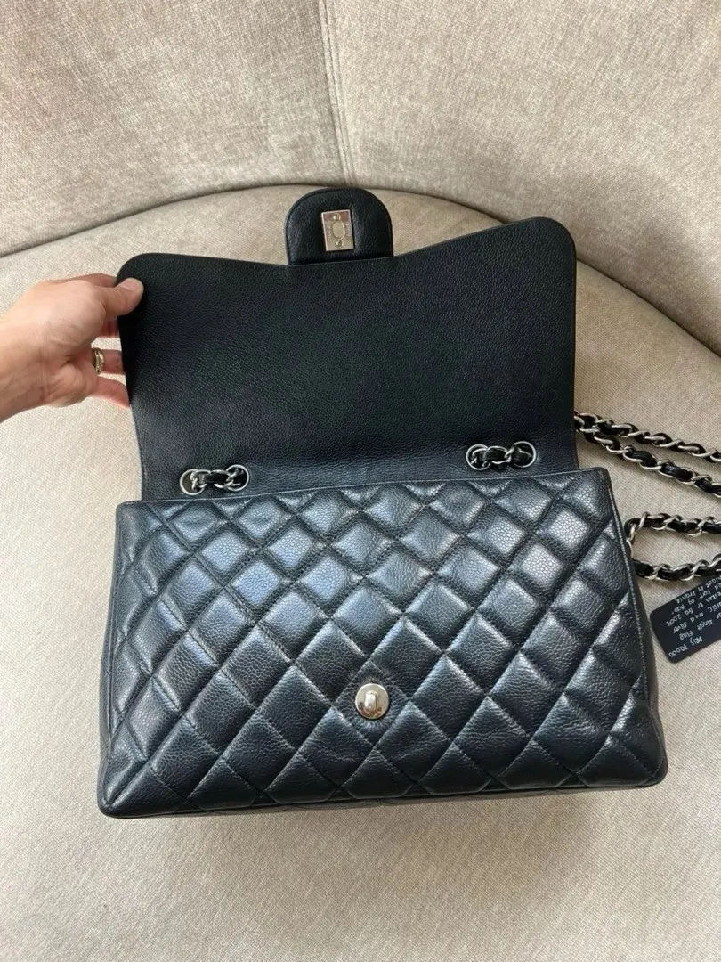 Chanel Jumbo Flap