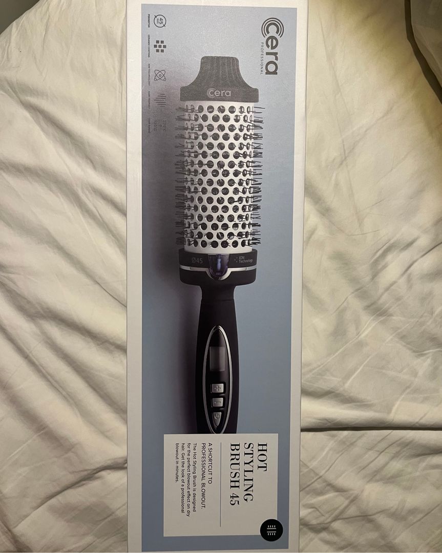 Hot styling brush 45