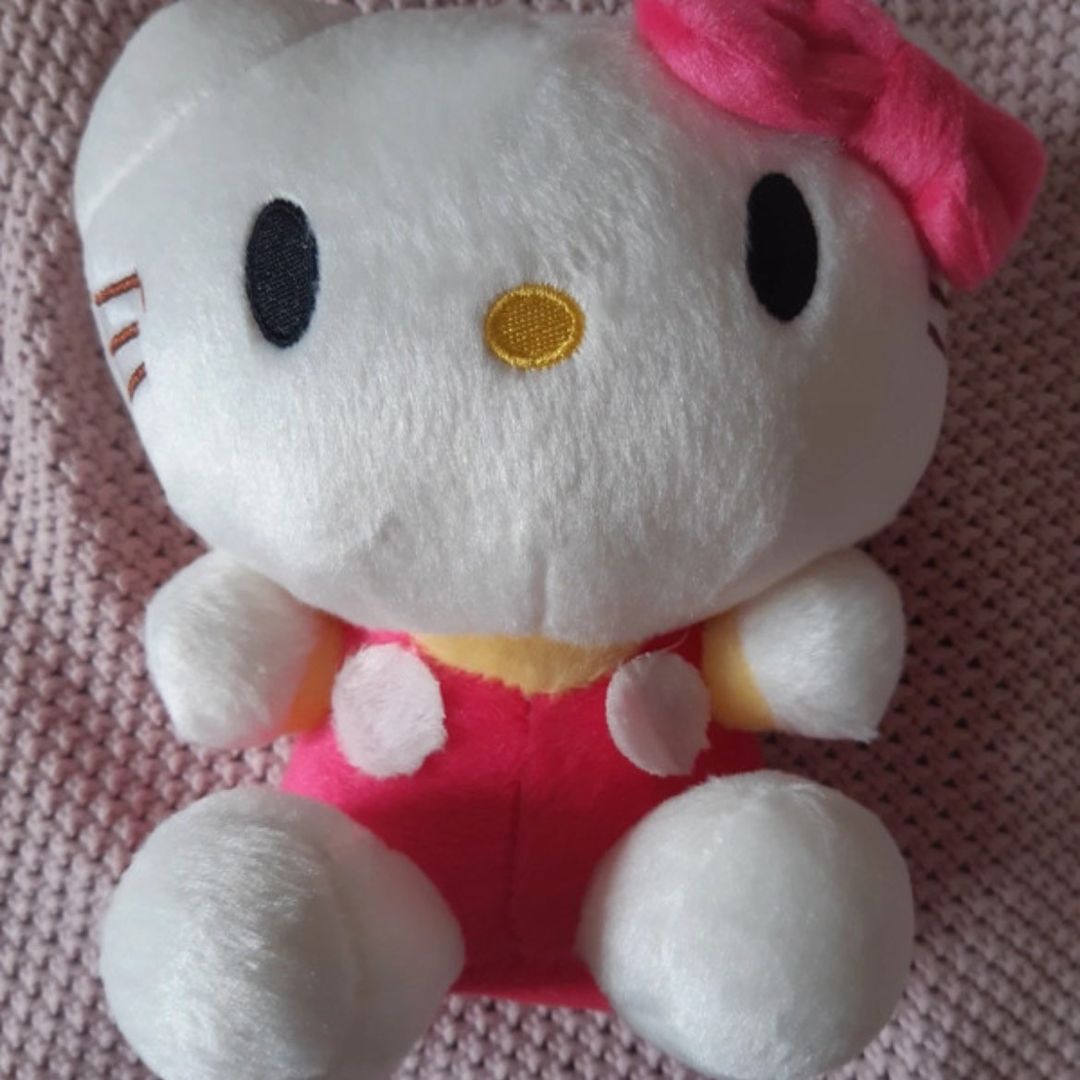 hellokitty pehmo