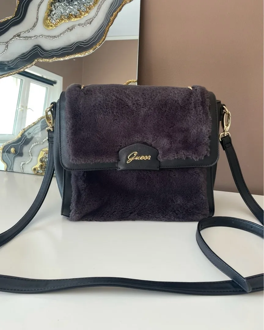 Guess bag