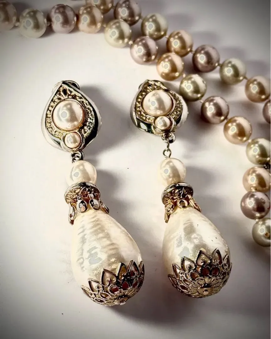 Vintage pearl drops