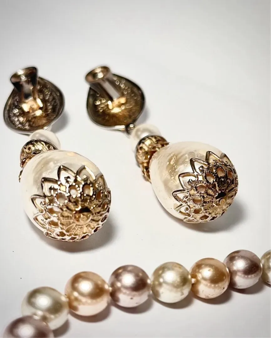 Vintage pearl drops