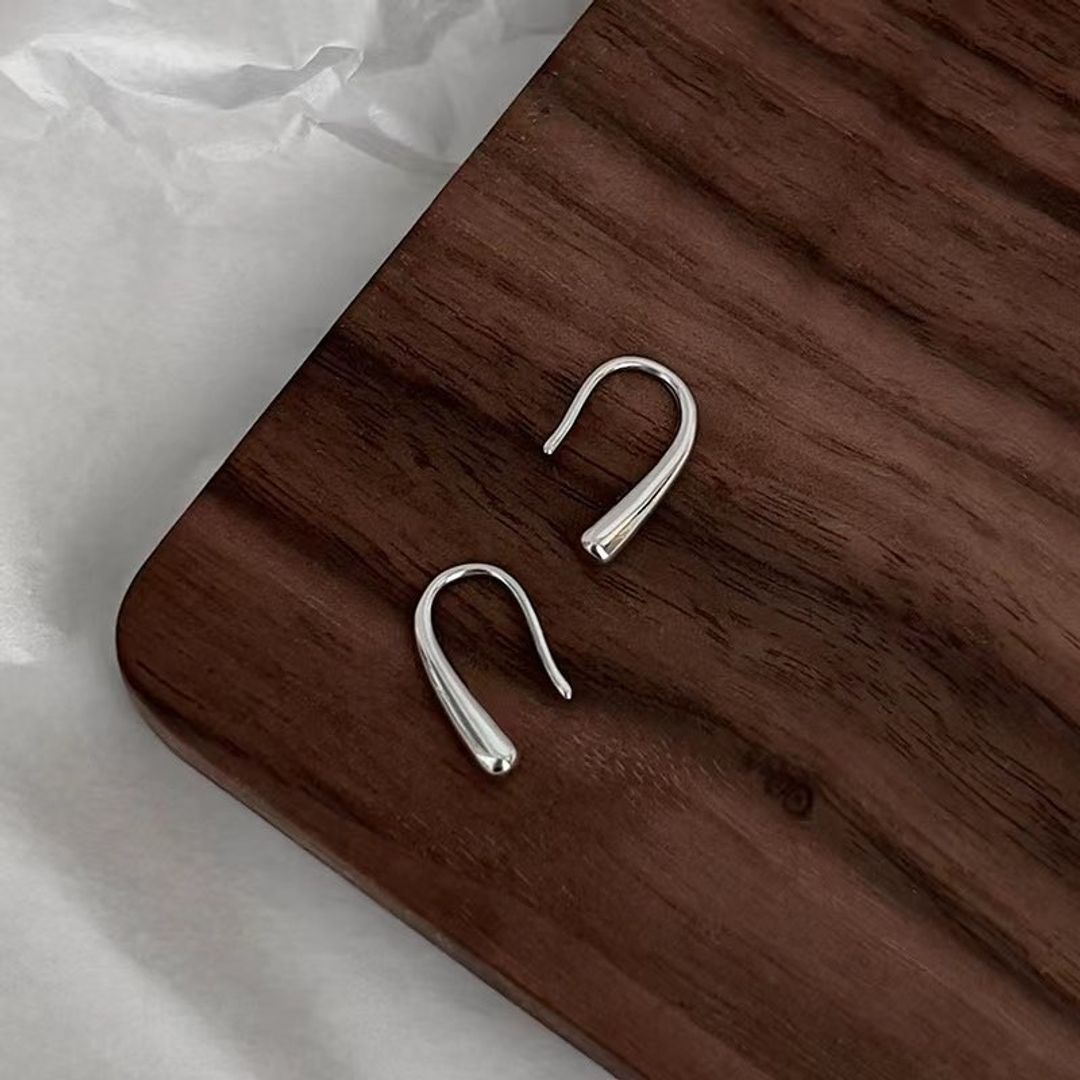 Minimalist Earring