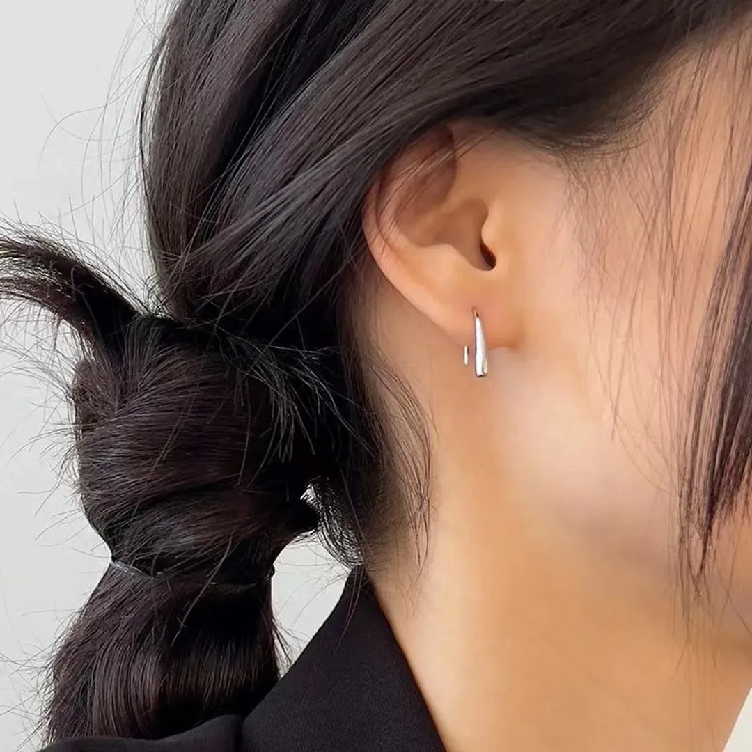 Minimalist Earring