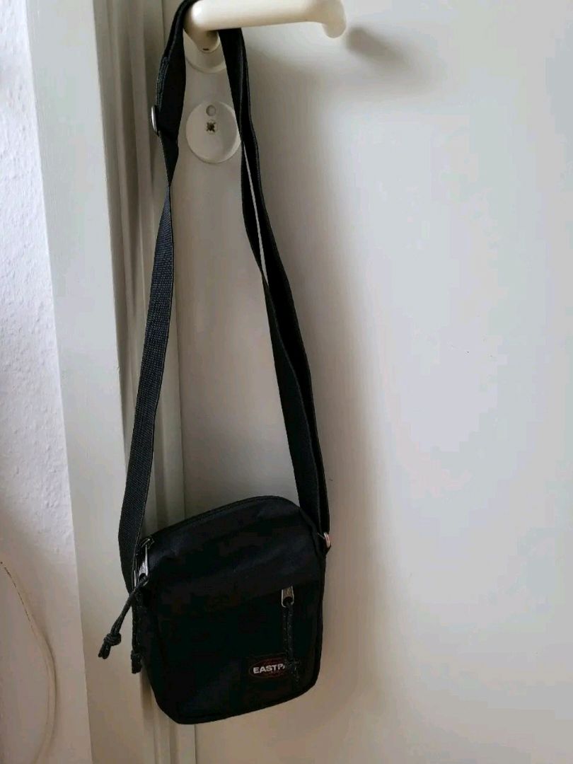 Eastpak taske