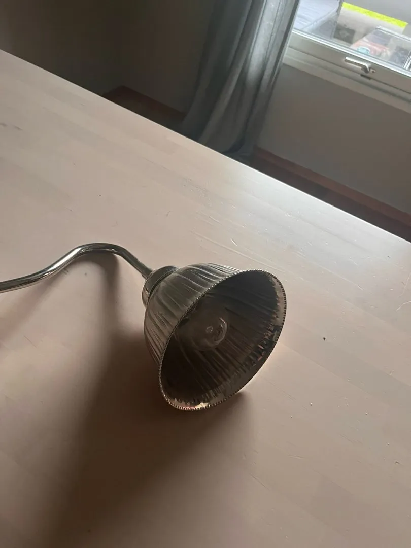 Vegg lampe