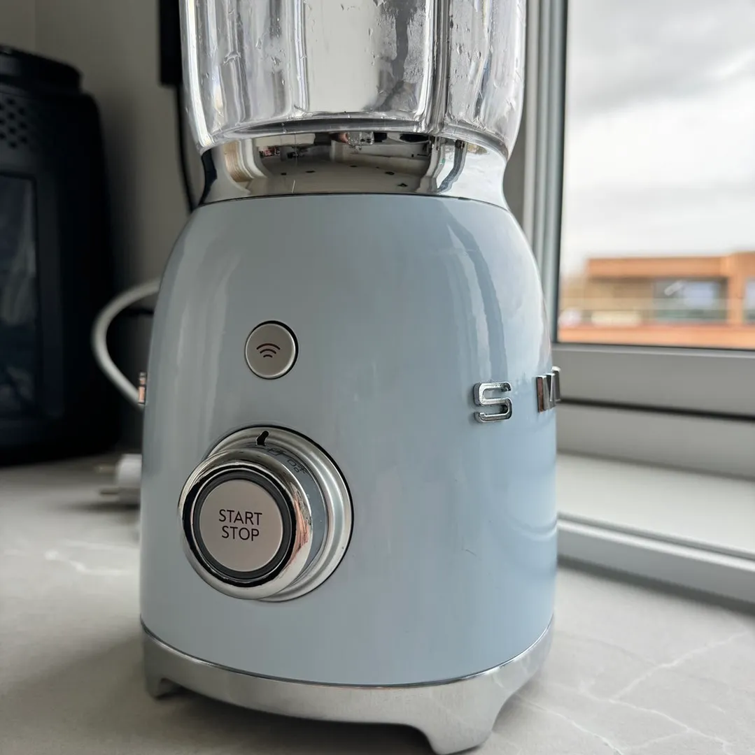 Smeg blender