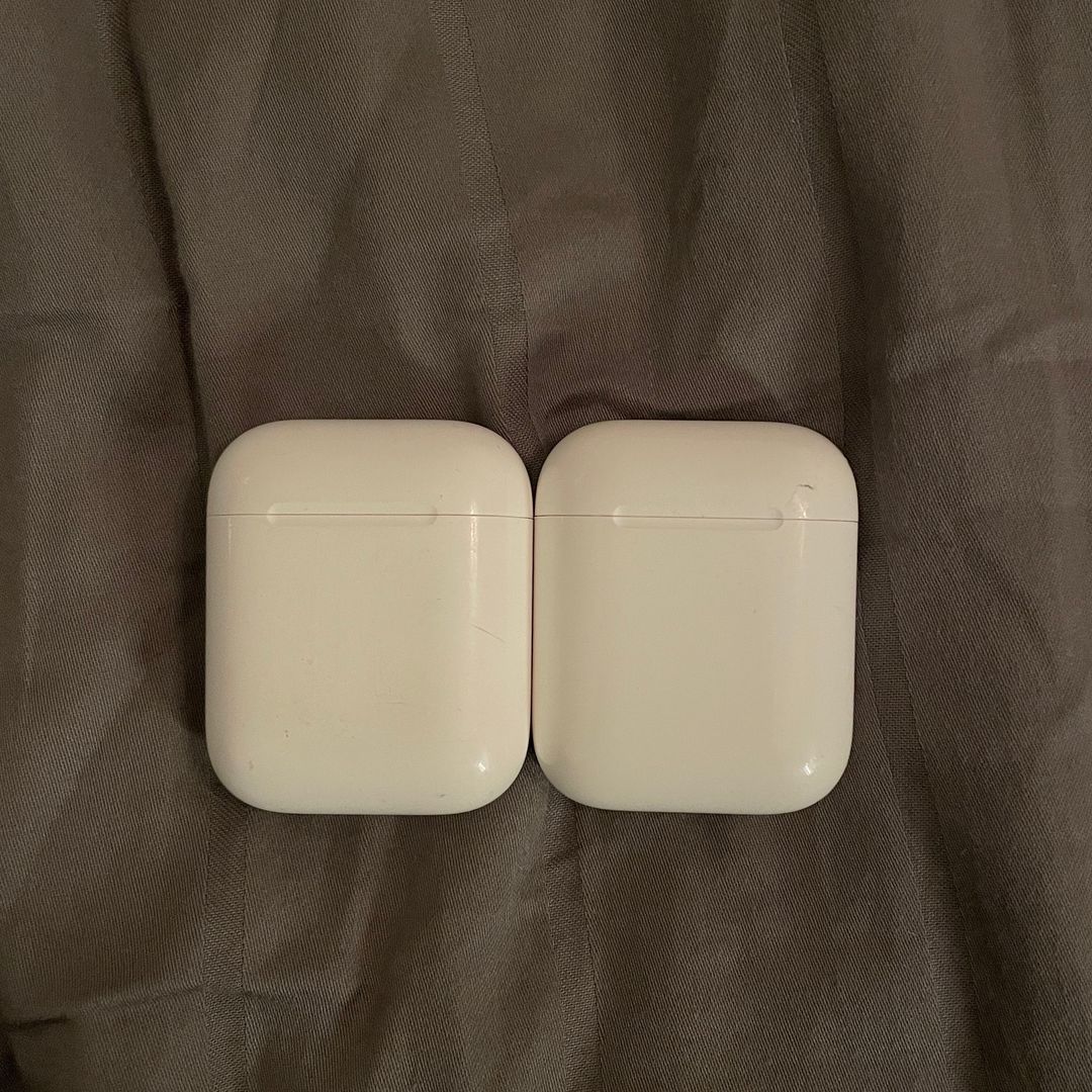 Airpods case