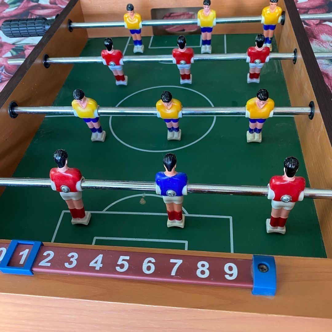 Mini foosball