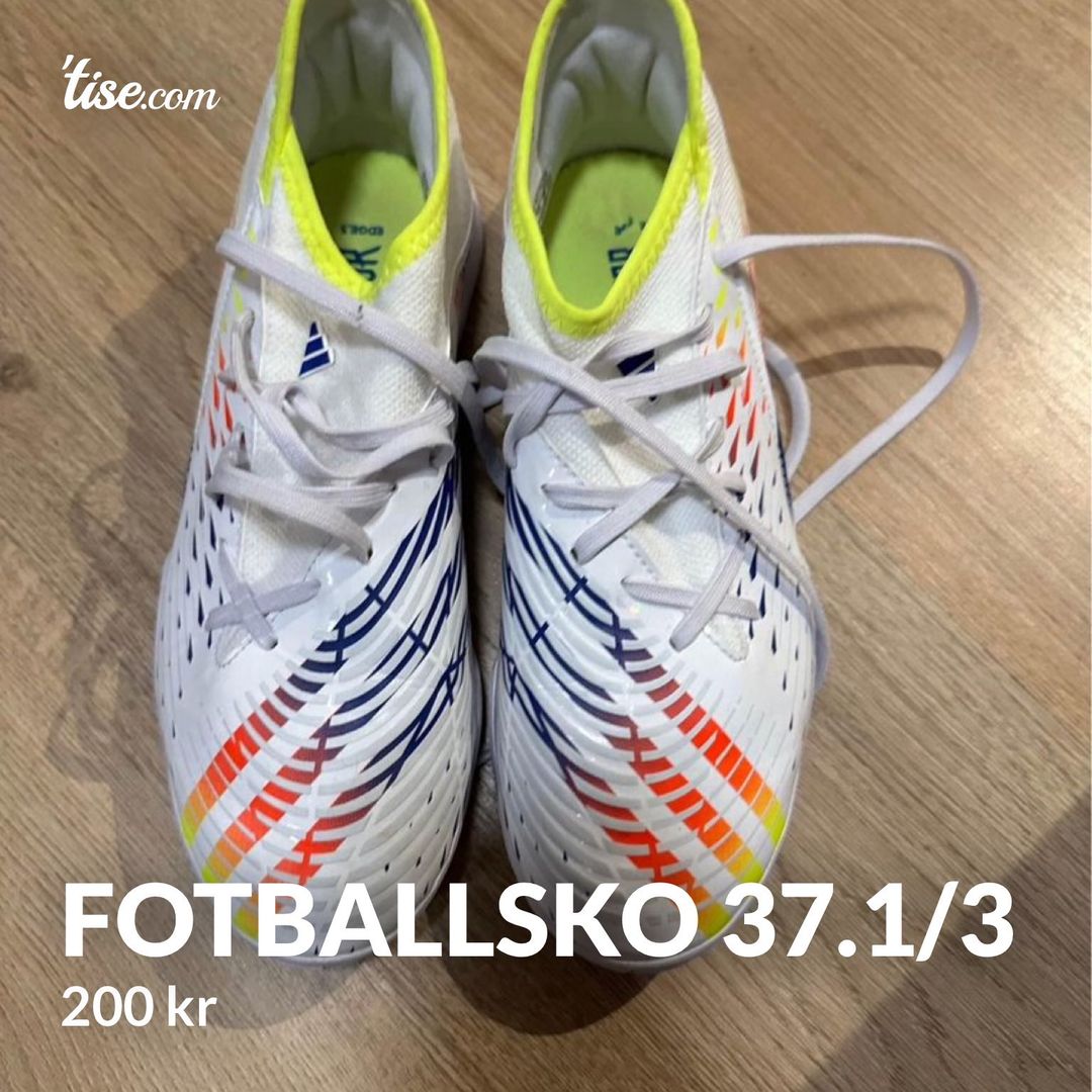 Fotballsko 371/3