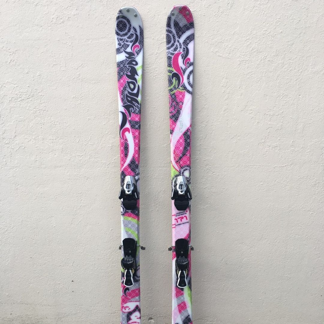 Ski inkl binding