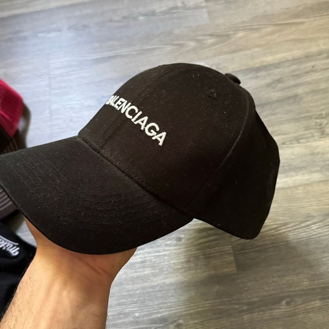 Balenciaga caps