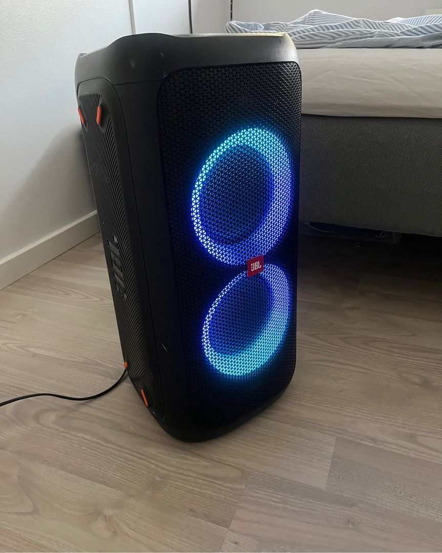 JBL partybox 110