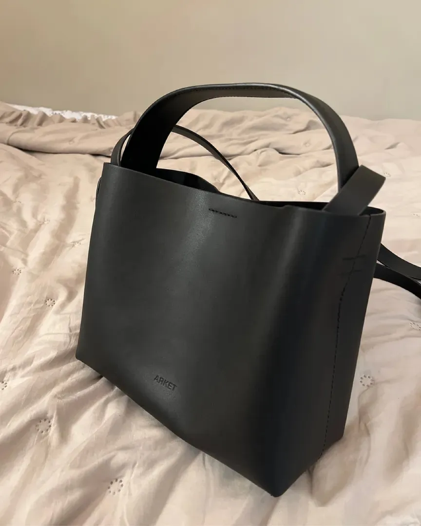 LEATHER CROSSBAG