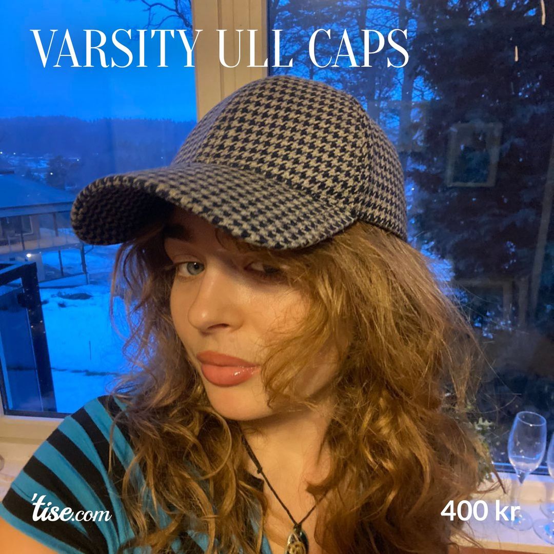 Varsity ull caps