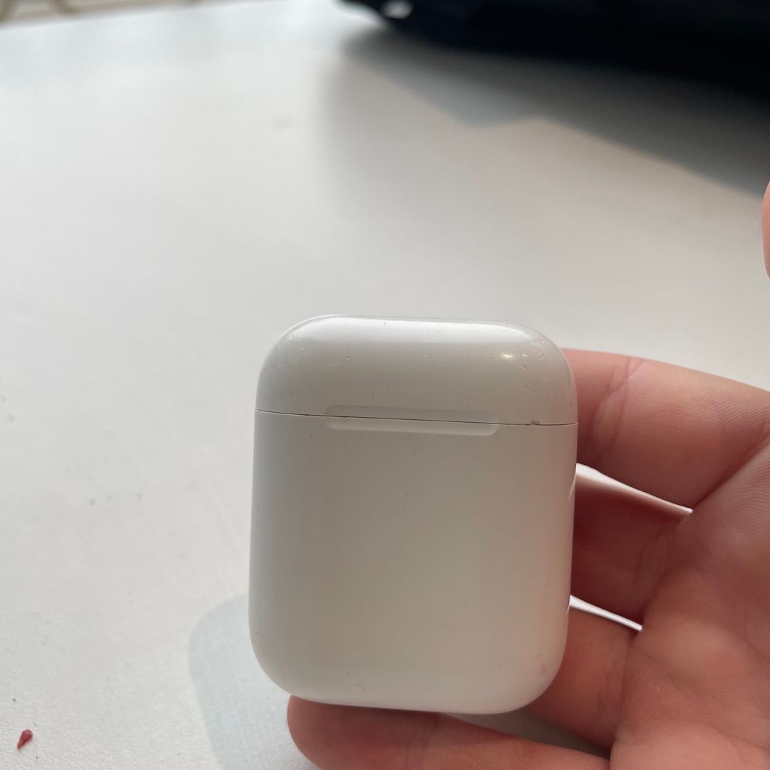 AirPods