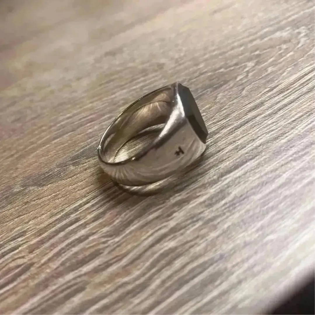 Tom Wood ring