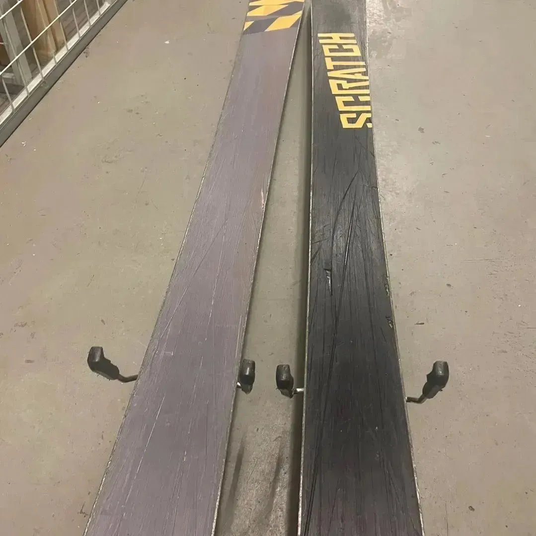 Rossignol scratch fs