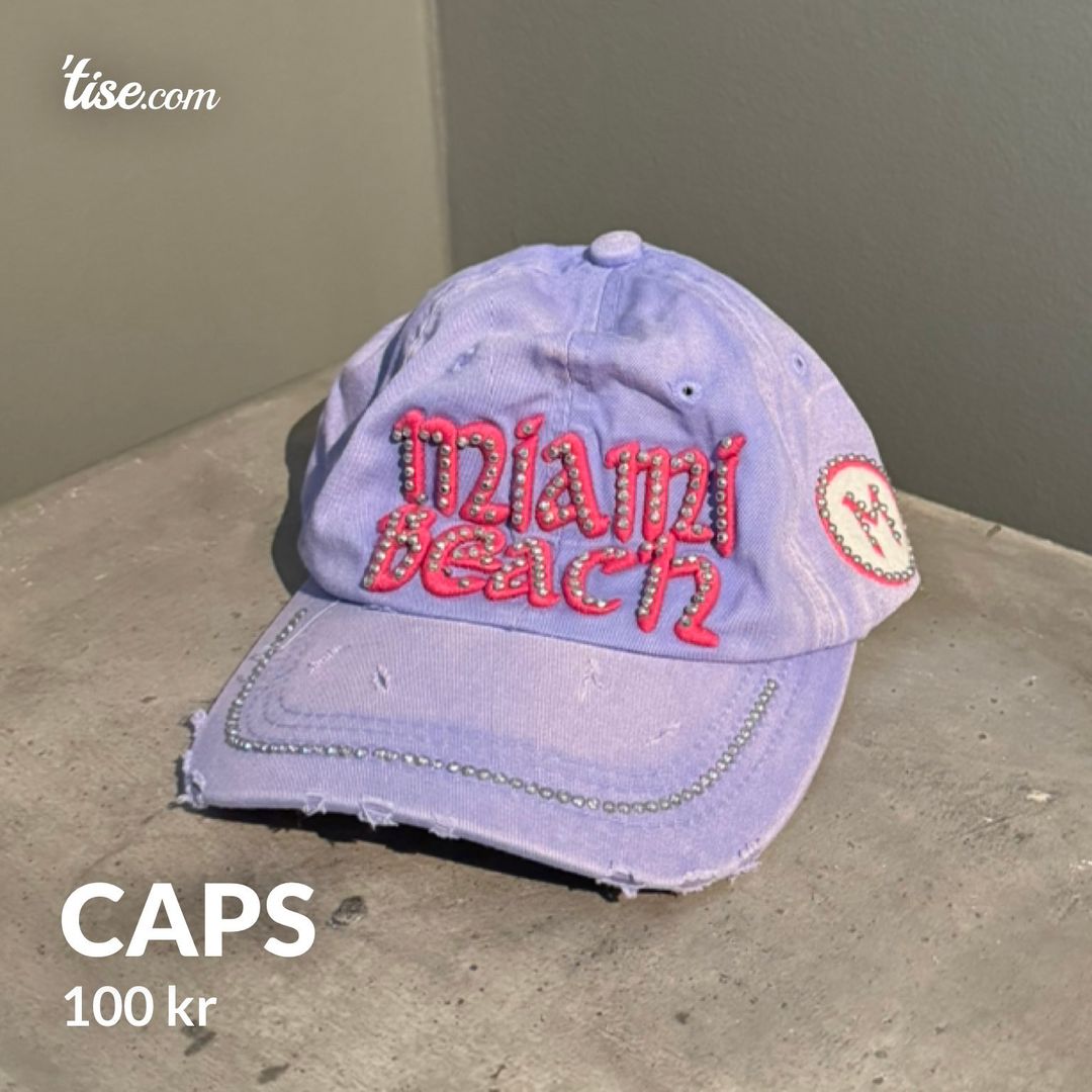 Caps