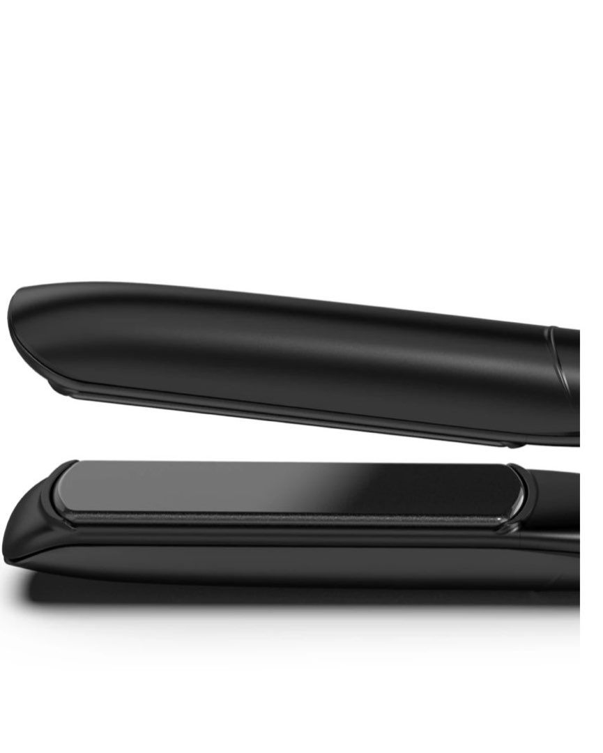 GHD Platinum+ styler