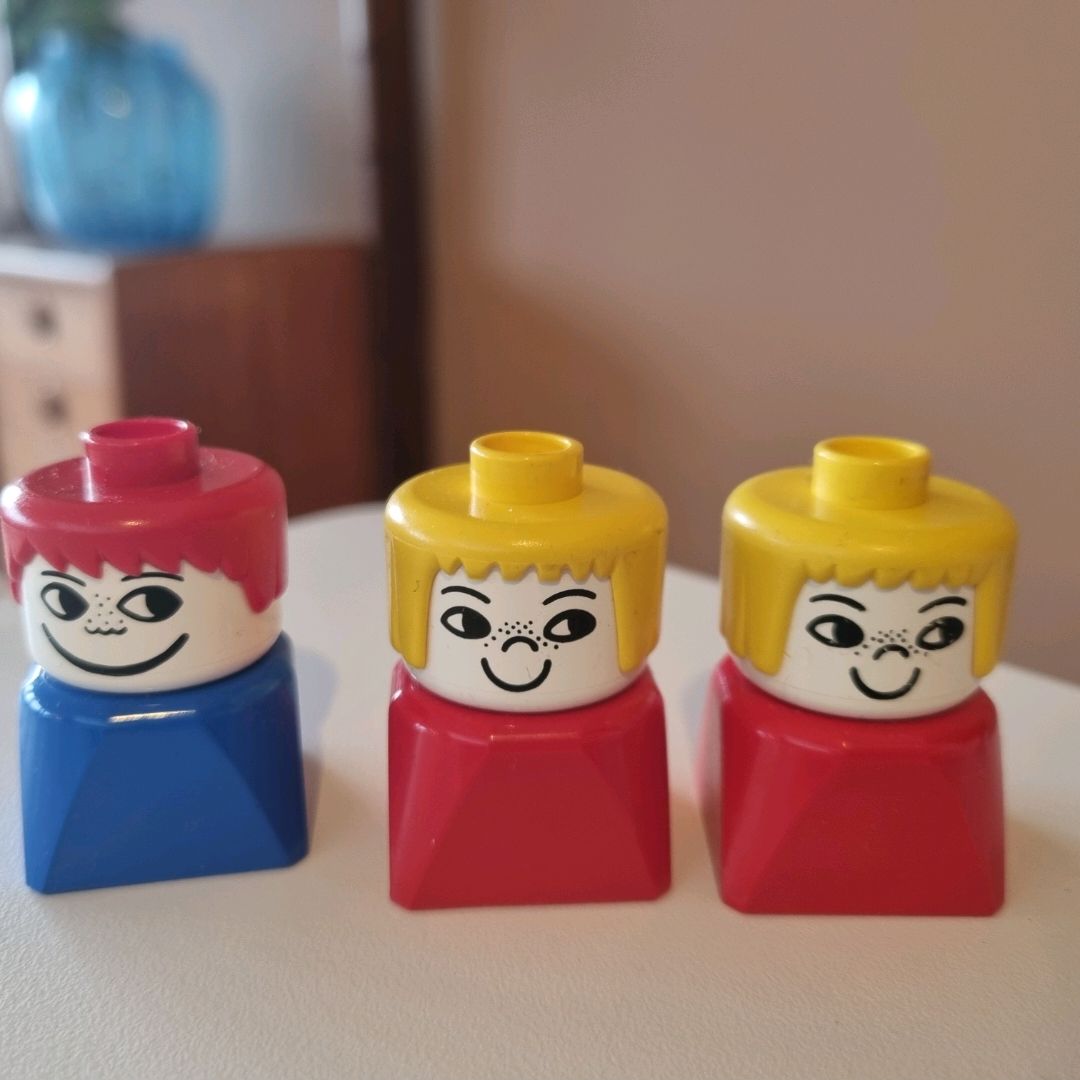 Retro Duplo figurer