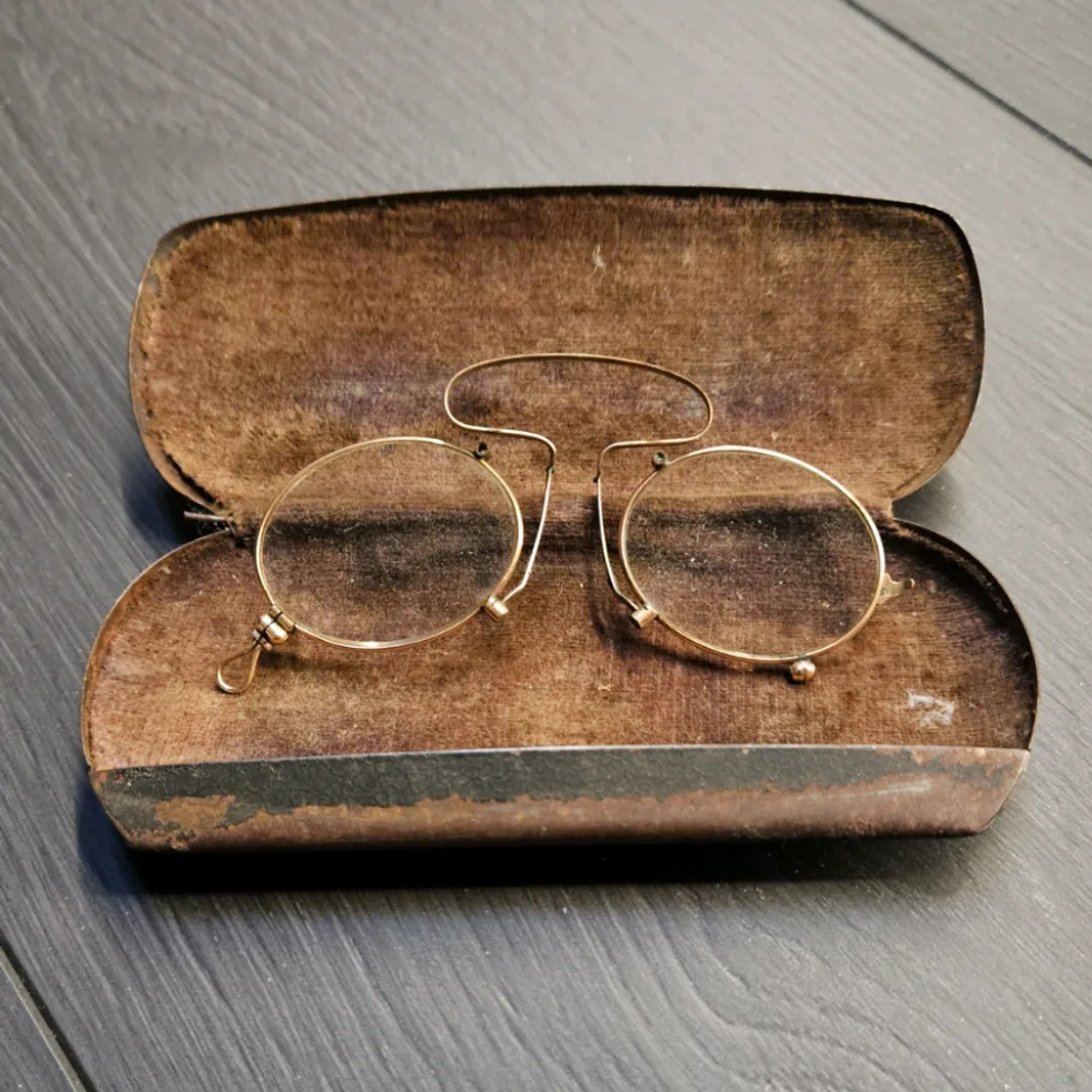 Antikk Brille
