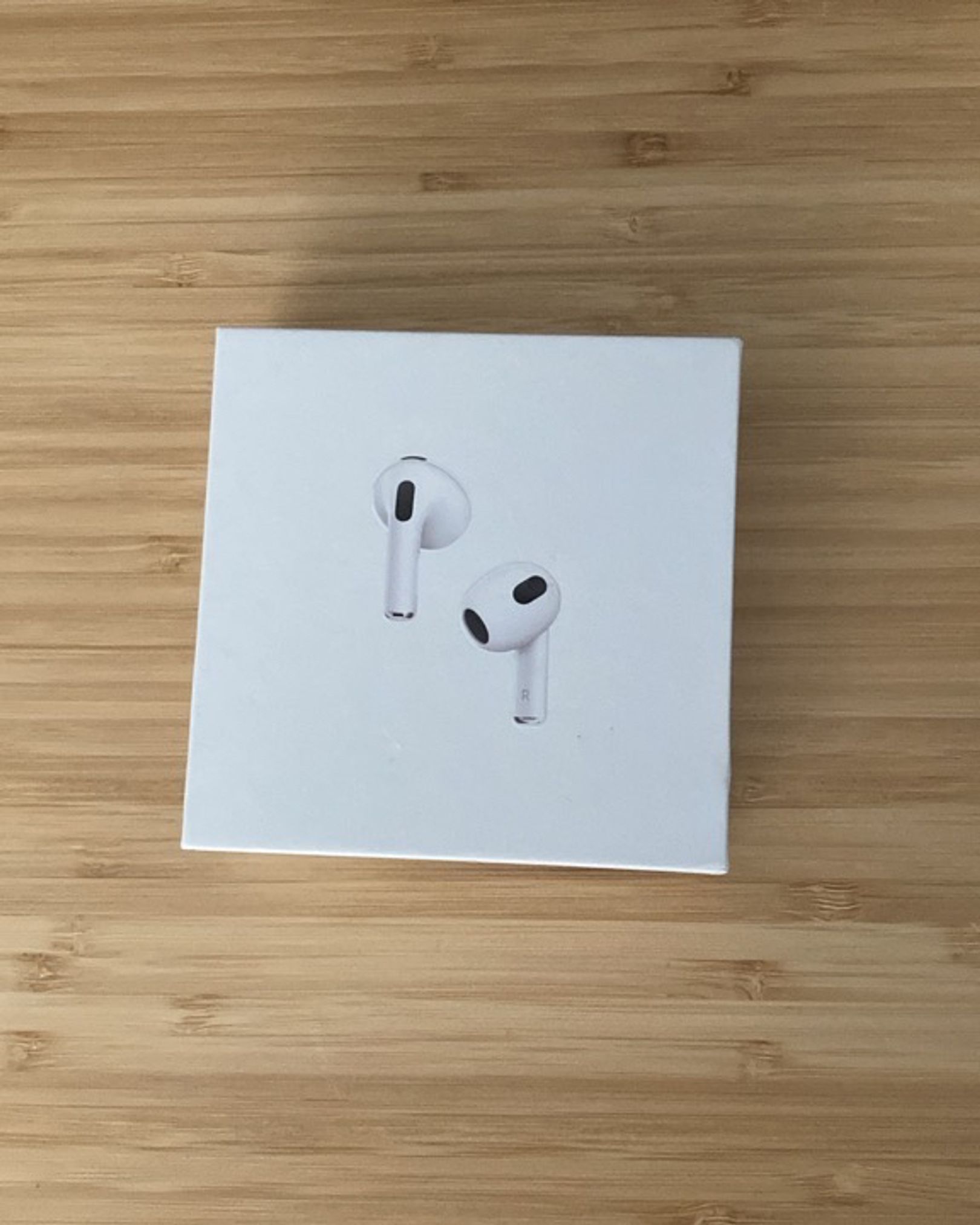 AirPods 3